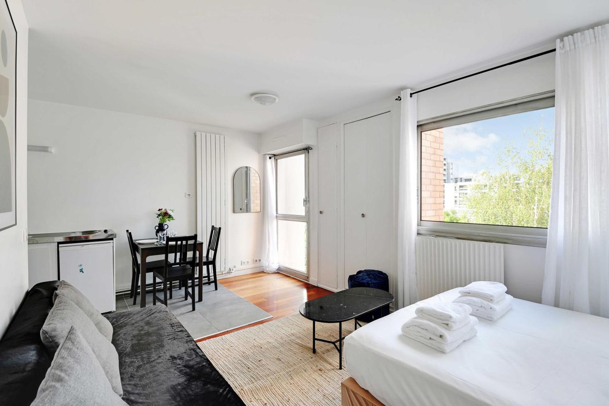 Stunning - 2p - La Vilette *
